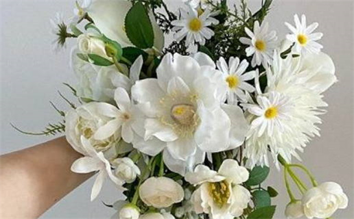 12月4日是什么星座_农历12月4日是什么星座