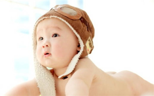 黄姓2026年08月01日出生的女孩子取什么名字好？八字五行取名分析