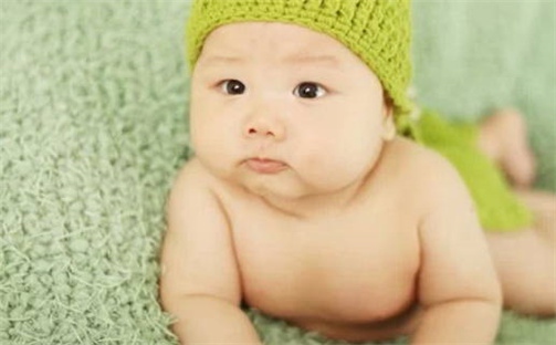 八字五行与杨姓：2026年04月29日出生男宝宝的理想名字分析