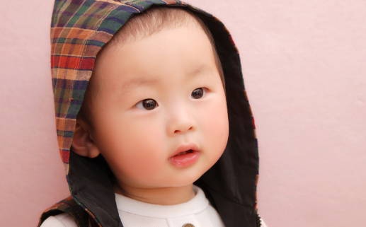 张姓女宝的清新自然名字精选，给宝宝一个好名字