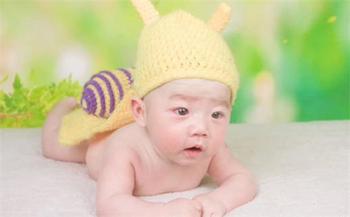 何姓宝宝起名禁忌与技巧：2026年07月21日出生女孩子最佳名字